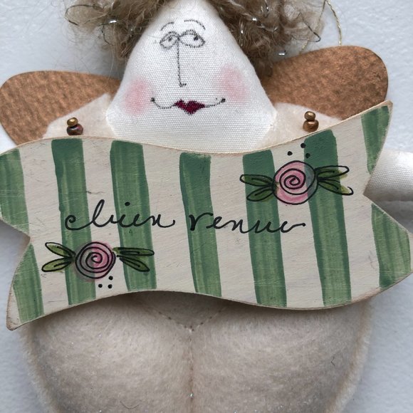 NWOT Hand-made 'Bienvenue' Welcome Angel Ornament - Picture 2 of 3